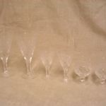 307 7052 Glasservisdelar